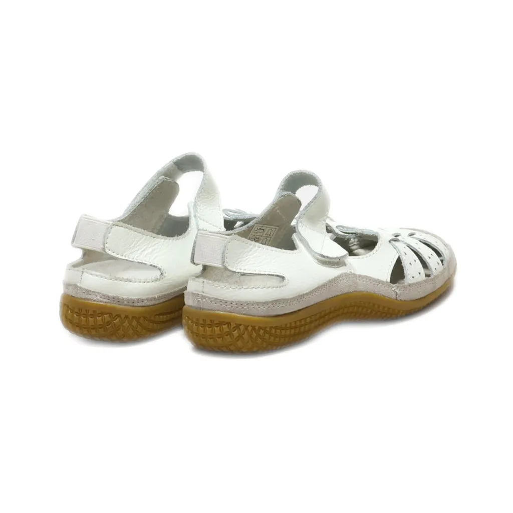 Damart Flat Sandals Pu Leather White Colour For Women