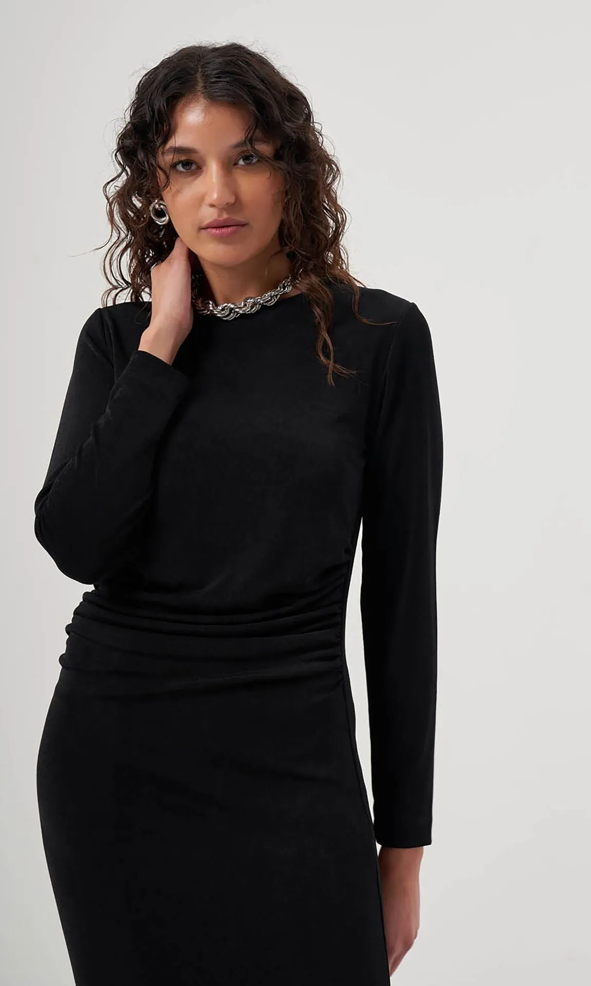 MZL Long Sleeved Gathered Dress - Black