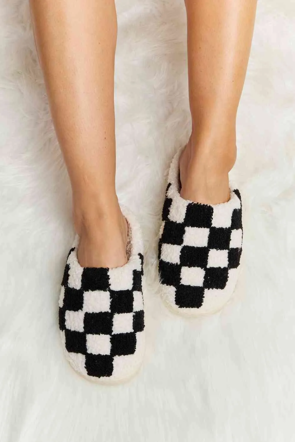 Retro Checkered Slippers