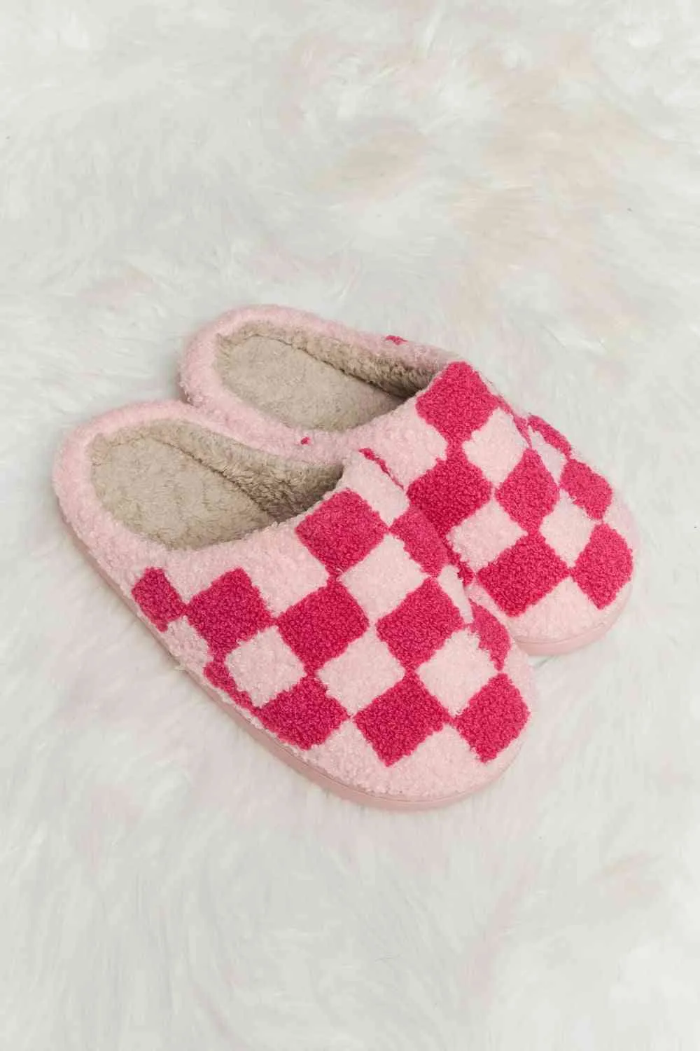 Retro Checkered Slippers