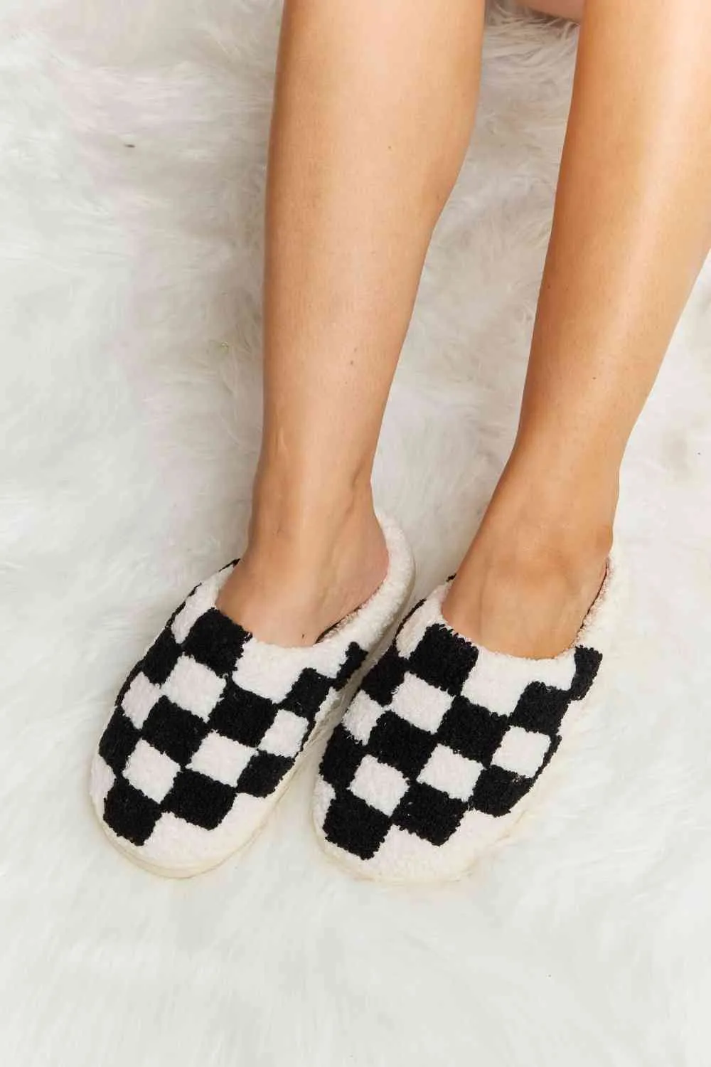 Retro Checkered Slippers