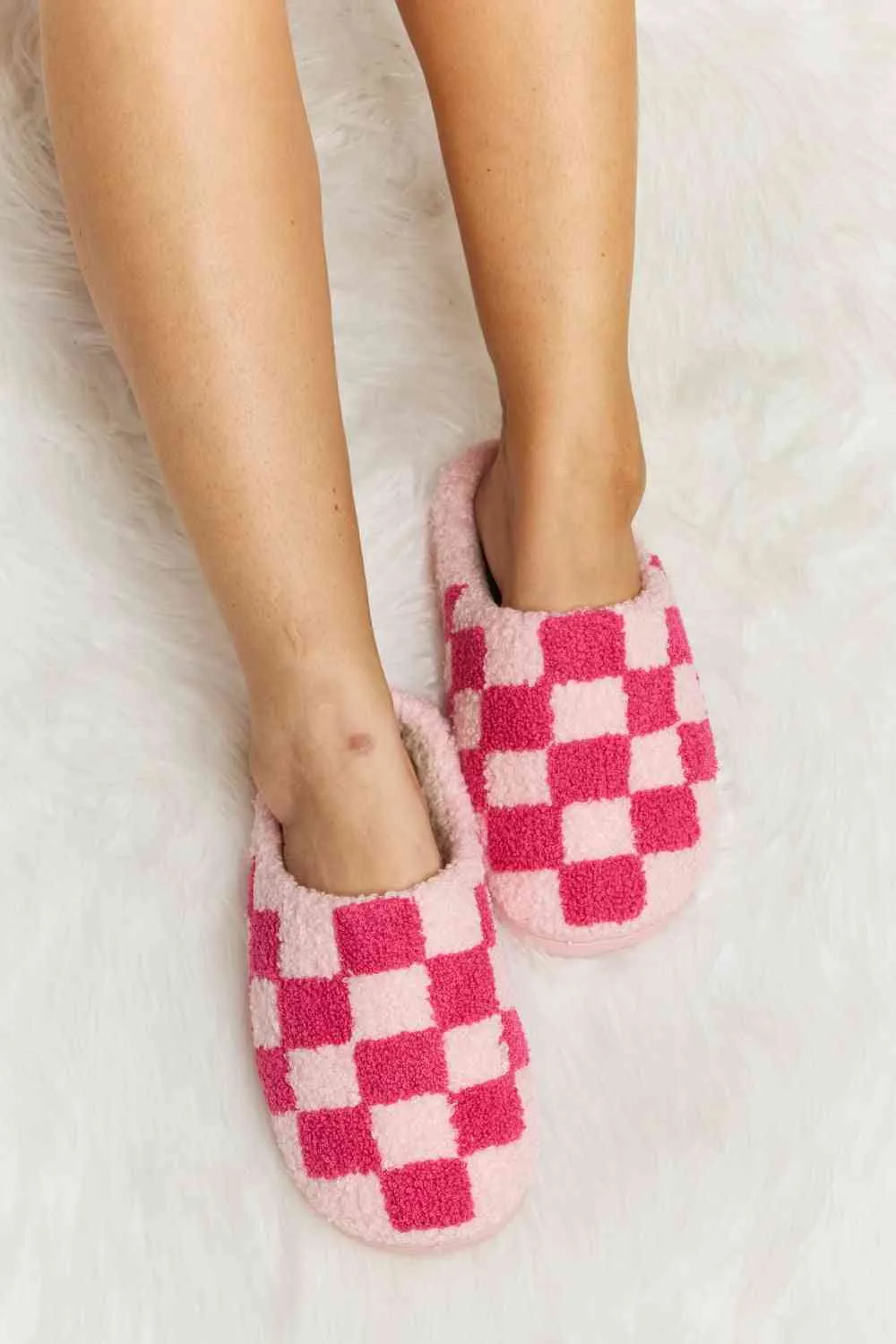 Retro Checkered Slippers