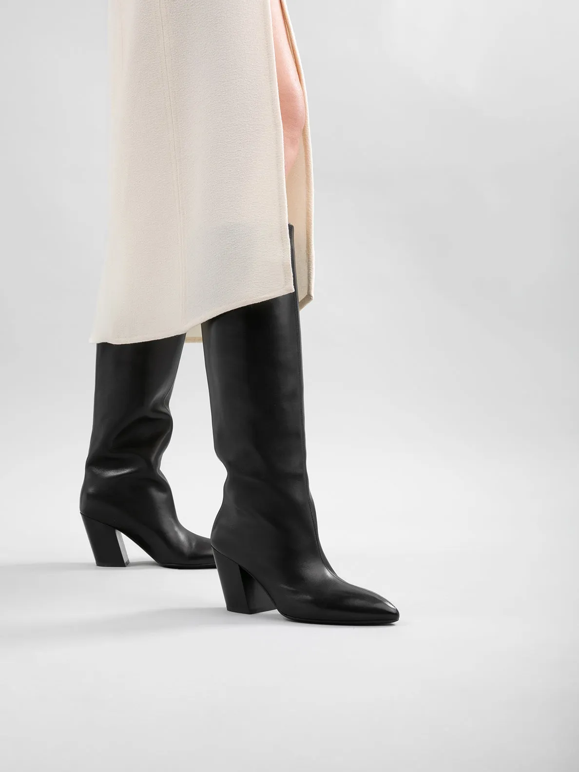 SEVRE 006 - Black Leather Pull On Boots